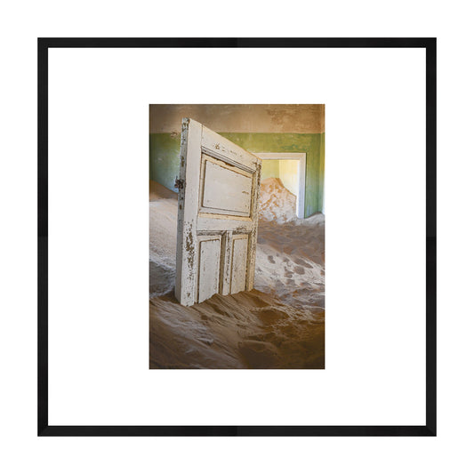 Nowhere, 2019 - [ Creativ ]